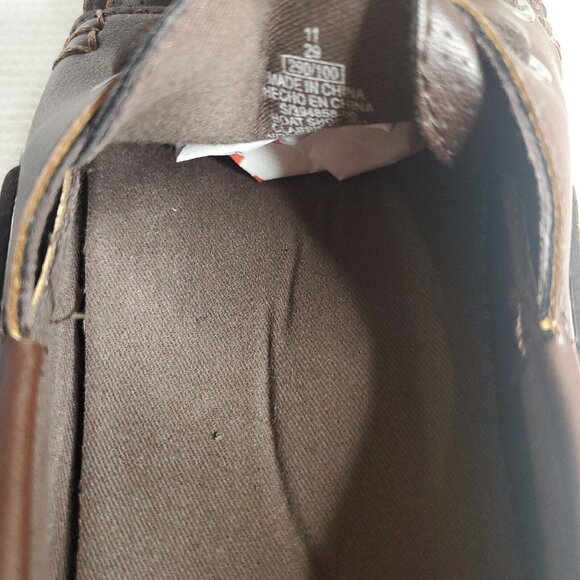 OLD NAVY Boat Shoes Size 11 FAUX LEATHER BOAT CLASSIC BROWN SLIP ON - Picture 7 of 7
